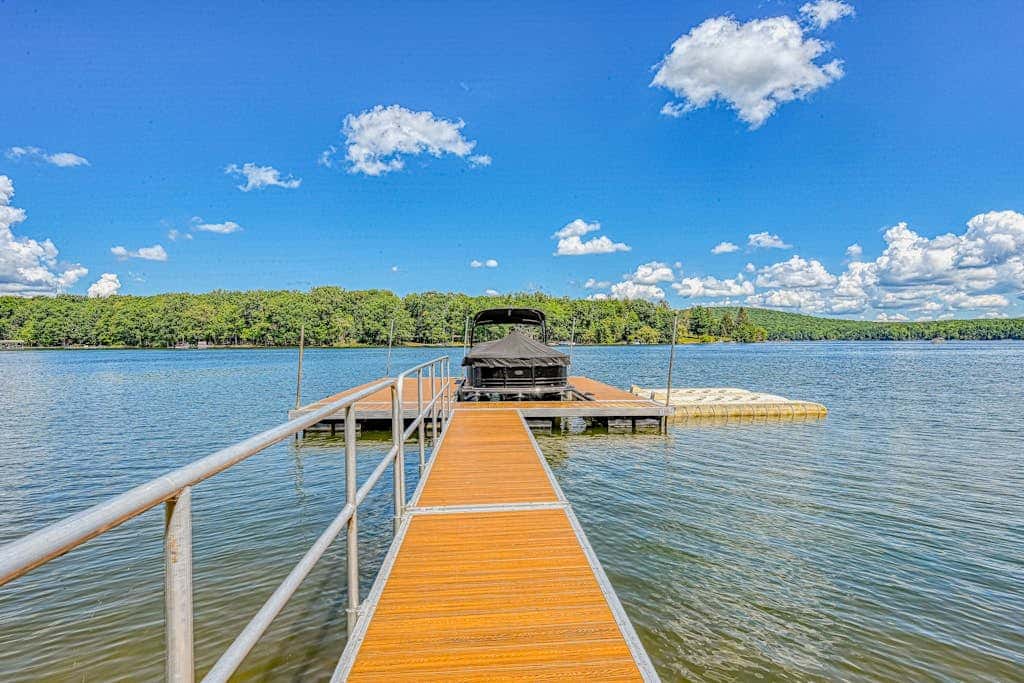 Luxury 4BR Mansion - HOT TUB - Lake View - Oakland