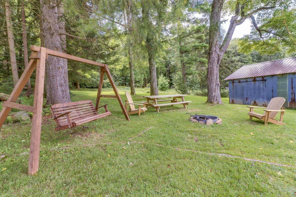 Rustic 3BR Farmhouse - Fire Pit- Oakland