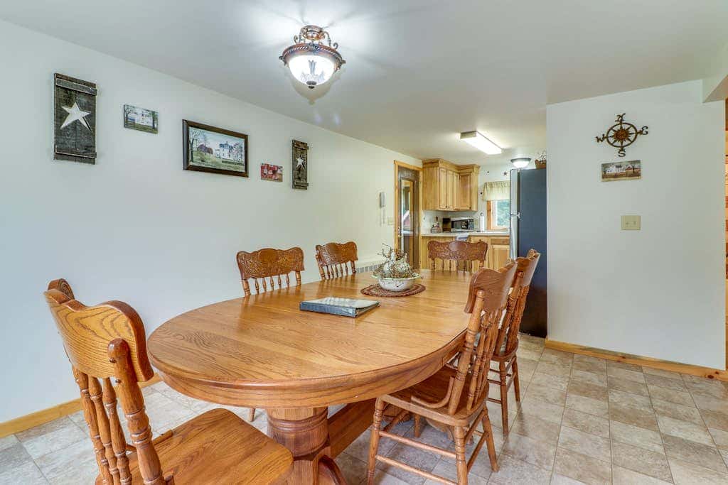 Rustic 3BR Farmhouse - Fire Pit- Oakland
