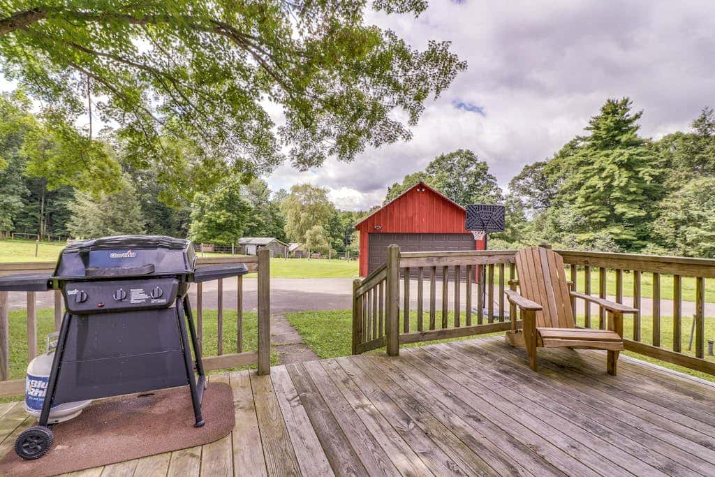 Rustic 3BR Farmhouse - Fire Pit- Oakland