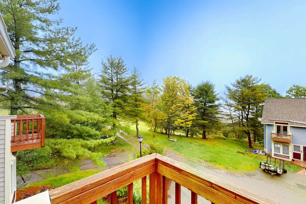 2BR - Slope Access - Fireplace