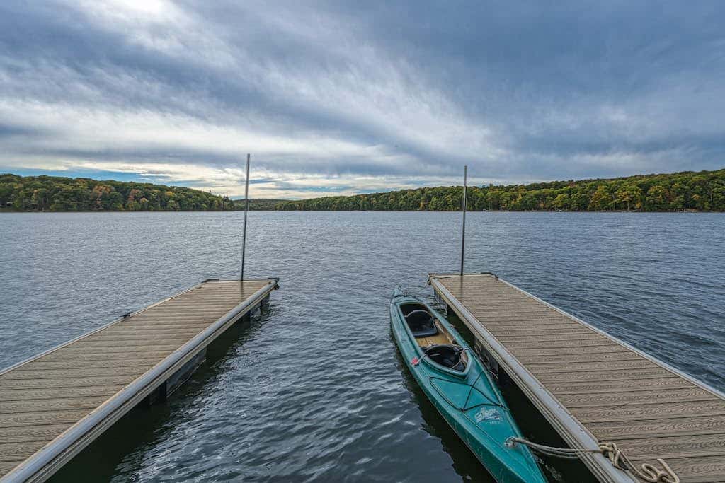 Serene 3BR Lodge - THE Lake View - Oakland