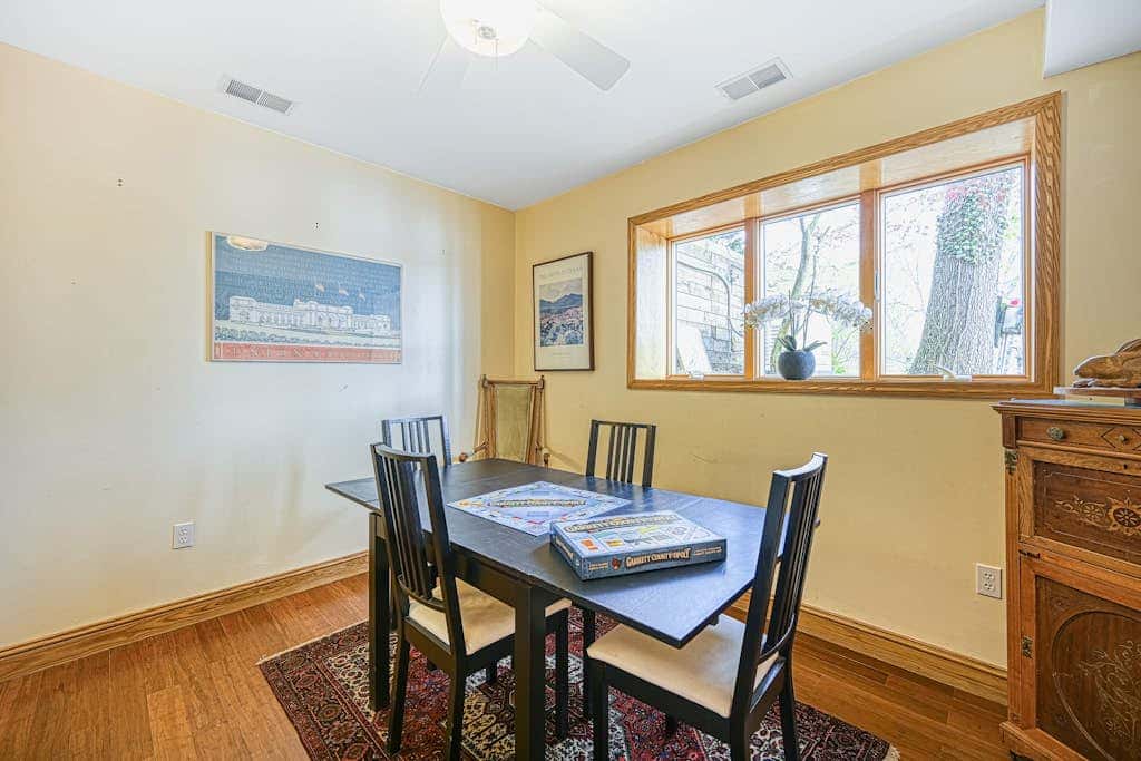 Serene 3BR Lodge - THE Lake View - Oakland