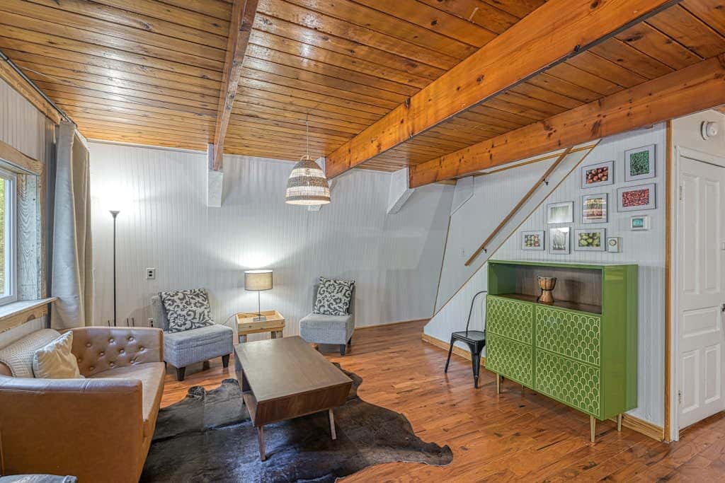 2BR - Forest Cabin - Fire Pit