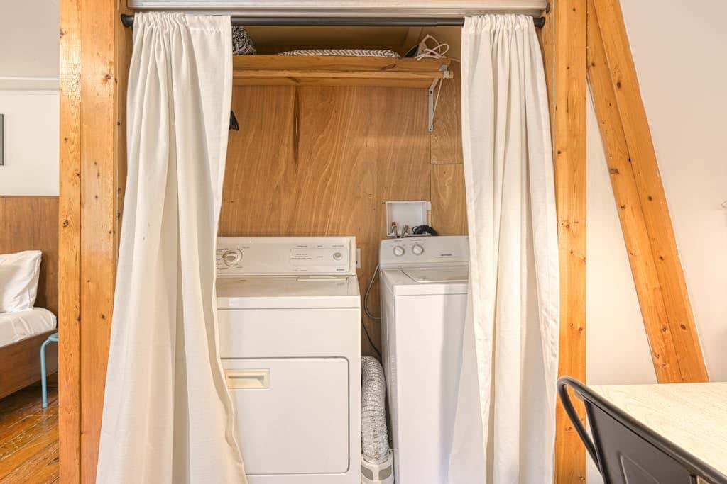 2BR - Forest Cabin - Fire Pit