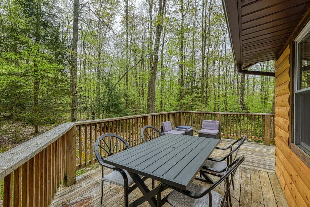 2BR - Forest Cabin - Fire Pit