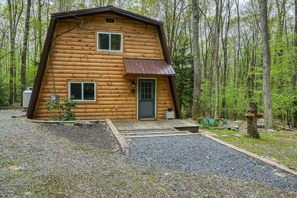 2BR - Forest Cabin - Fire Pit