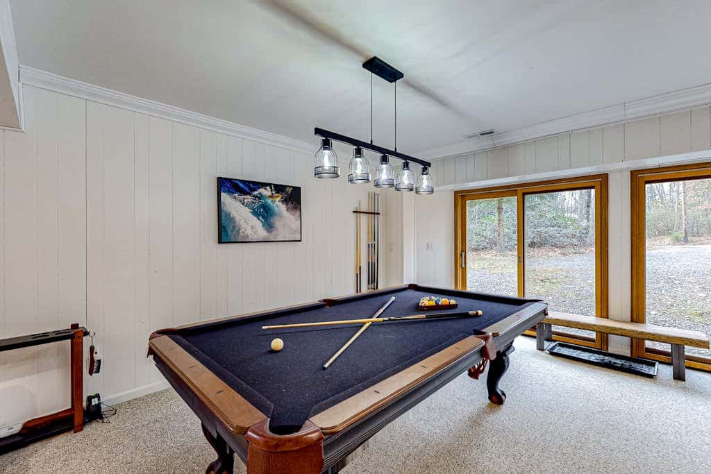 Charming 4BR Home - HOT TUB - Oakland
