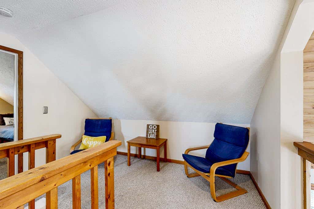 5BR - Cozy Retreat - Fireplace