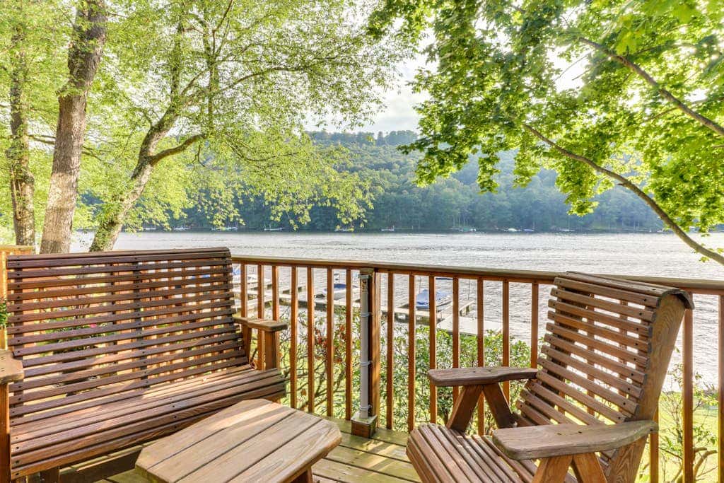 2BR - Cozy - Lakeside - Dock
