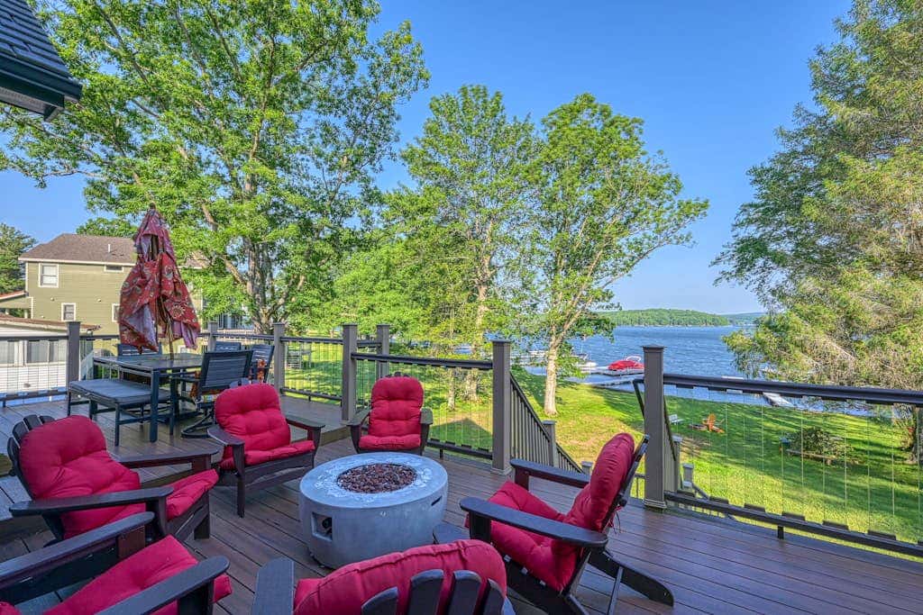 Rustic 3BR Condo - LAKE VIEW - Swanton