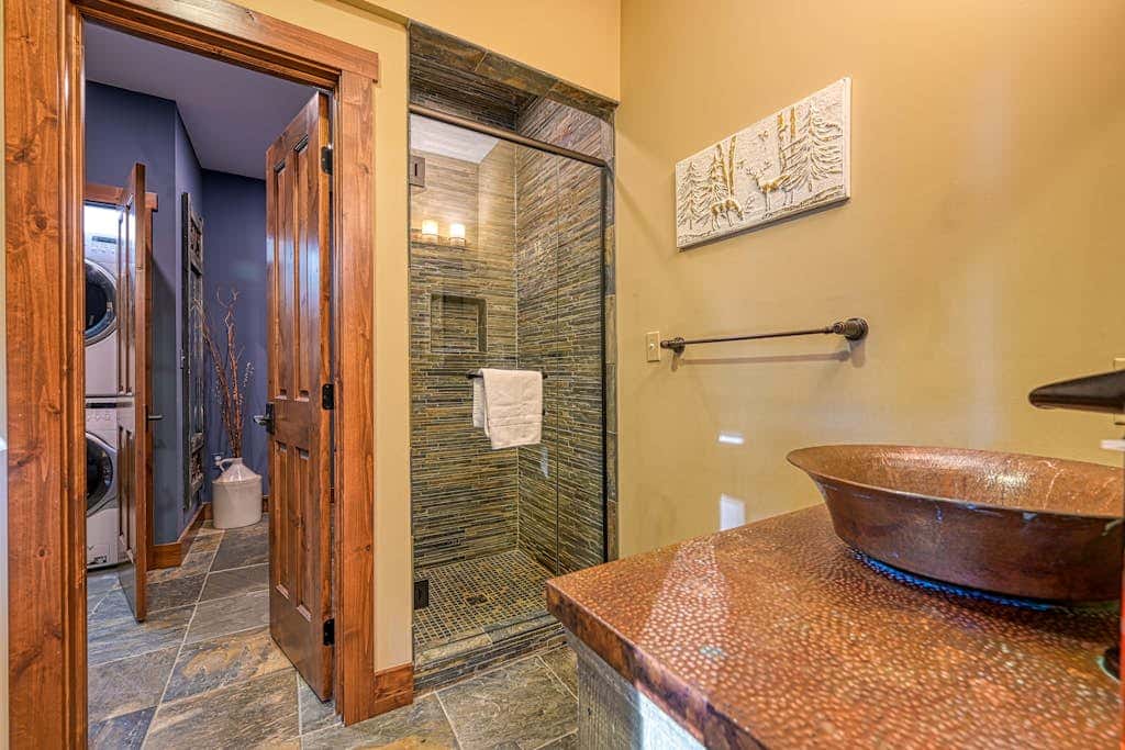 Rustic 3BR Condo - LAKE VIEW - Swanton