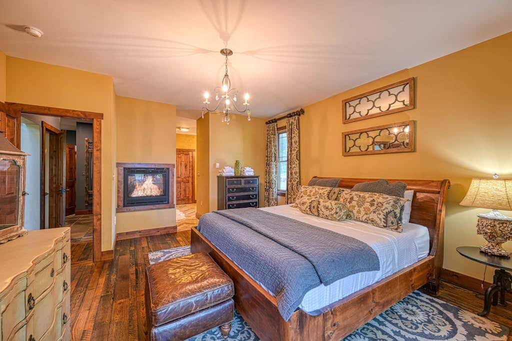 Rustic 3BR Condo - LAKE VIEW - Swanton