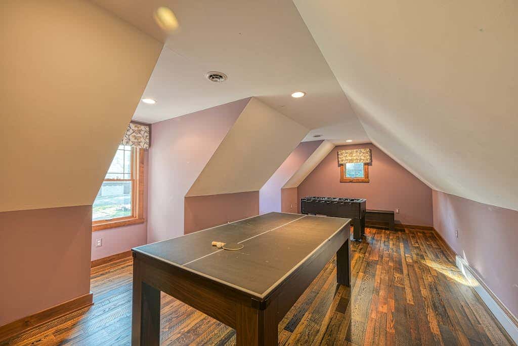 Rustic 3BR Condo - LAKE VIEW - Swanton