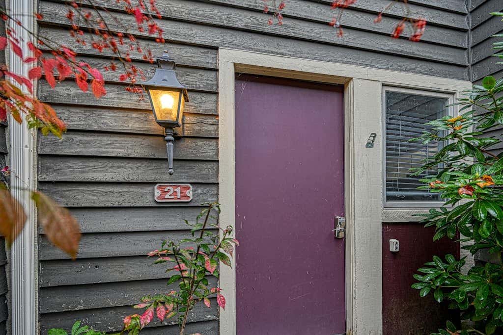 Woodsy 2BR Townhome- SKI VIEW - McHenry