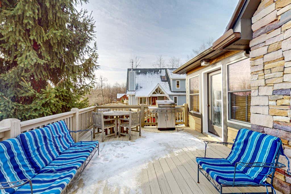 5BR - Chalet - Hot Tub