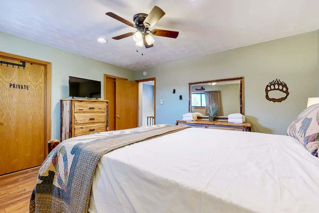Charming 2BR Townhouse - FIREPLACE - Oakland