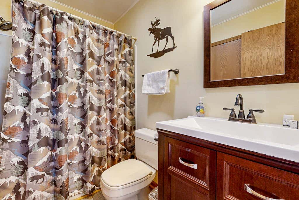 Charming 2BR Townhouse - FIREPLACE - Oakland