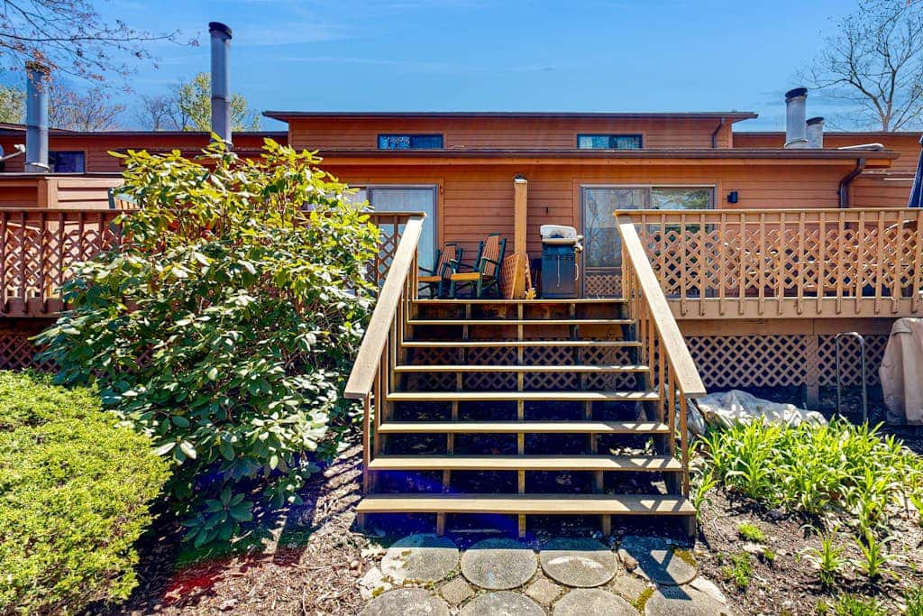 Charming 2BR Townhouse - FIREPLACE - Oakland