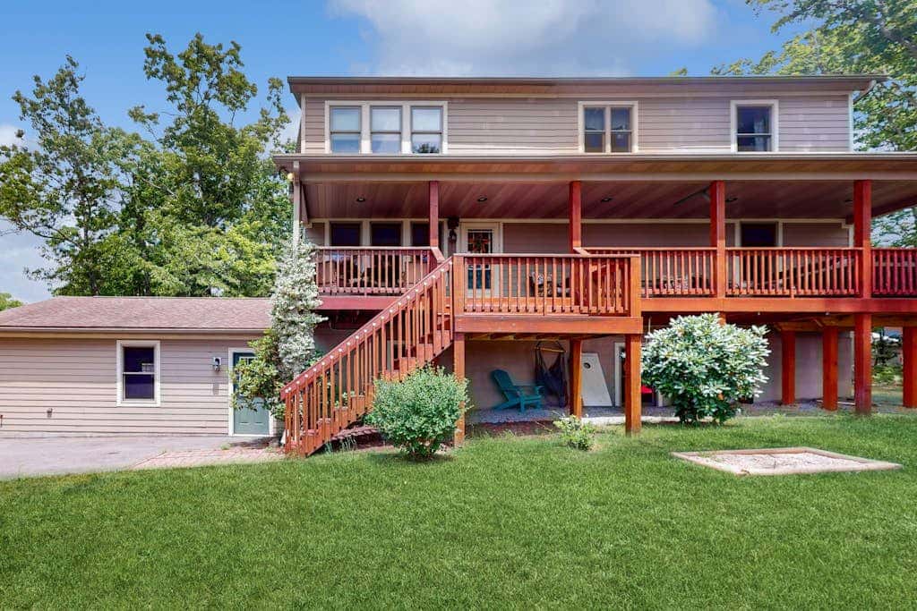 Stylish 4BR Home - LAKE VIEW - Deep Creek Lake