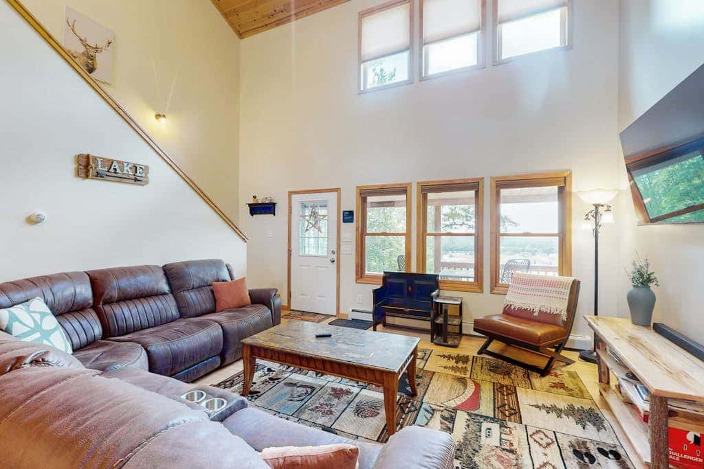 Stylish 4BR Home - LAKE VIEW - Deep Creek Lake