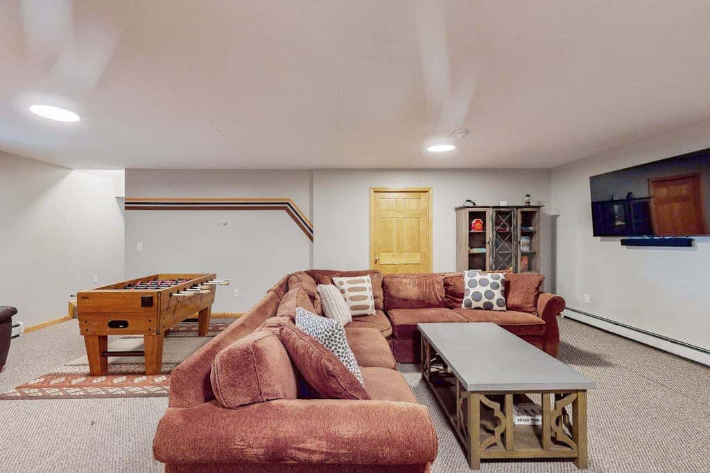 Stylish 4BR Home - LAKE VIEW - Deep Creek Lake