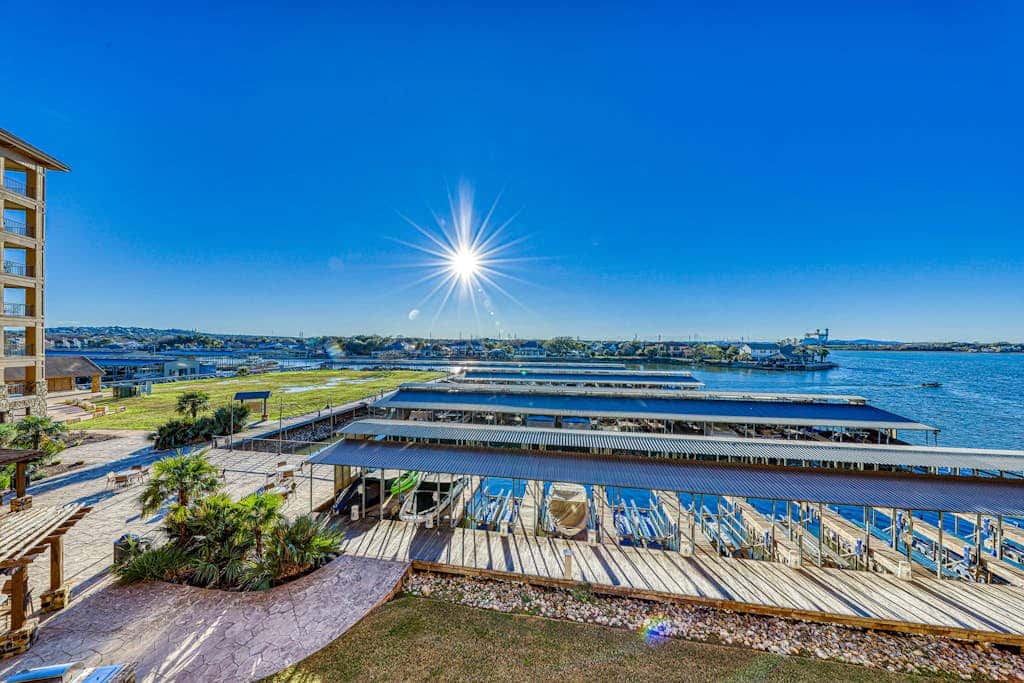 The Waters Condo Building 3 - Horseshoe Bay Hideaway