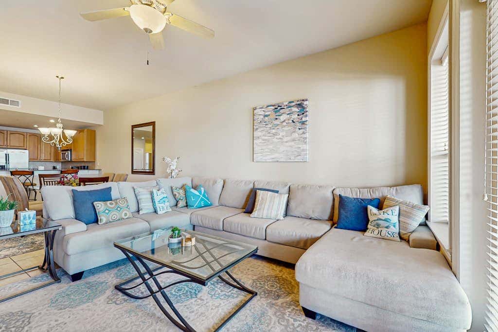 The Waters Condo Building 3 - Horseshoe Bay Hideaway
