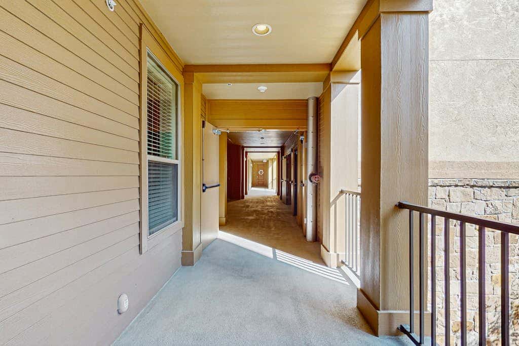 The Waters Condo Building 3 - Horseshoe Bay Hideaway