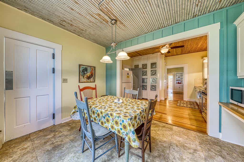 White Dairy Guesthouse