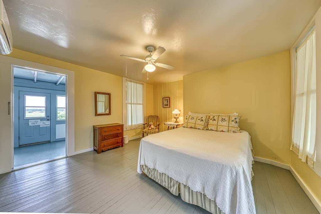 White Dairy Guesthouse