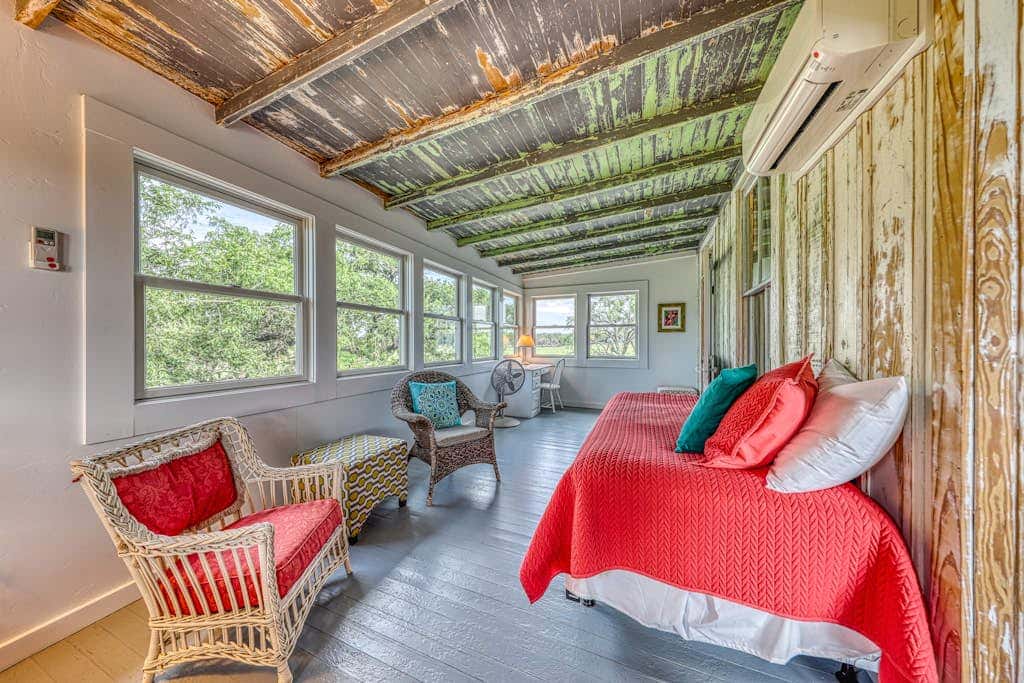 White Dairy Guesthouse