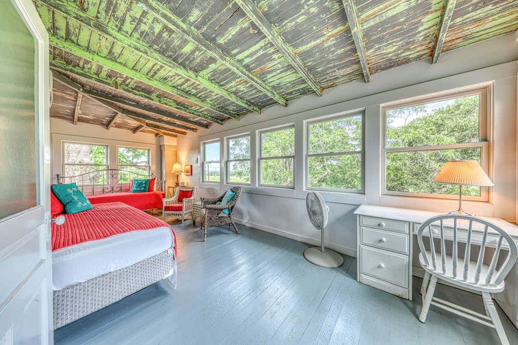 White Dairy Guesthouse