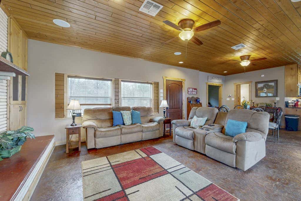 Arva's Retreat