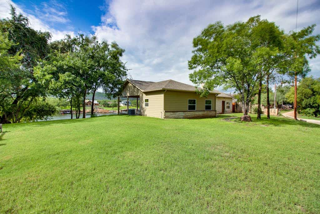 Renovated waterfront home with WiFi, lake views, dock & boat lift - dogs OK