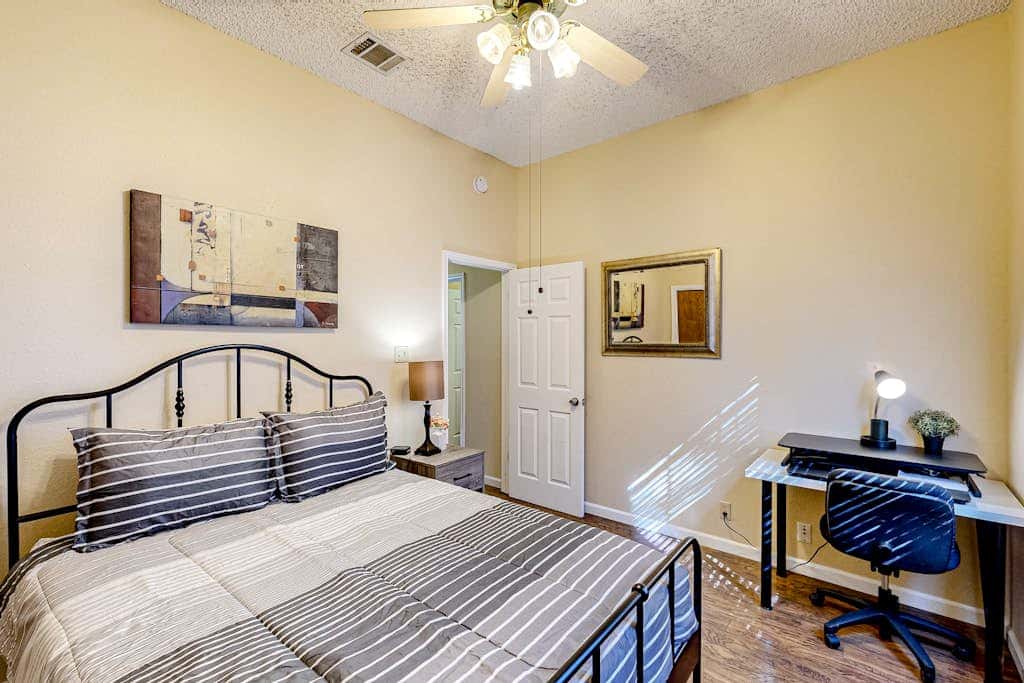 La Vie in Lago Vista