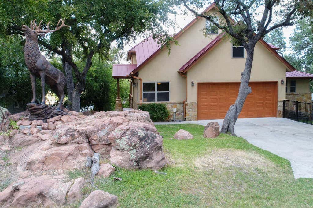 Elk Lodge