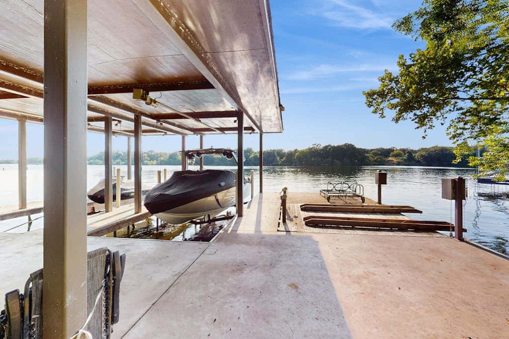 Opulent Waterfront 118B