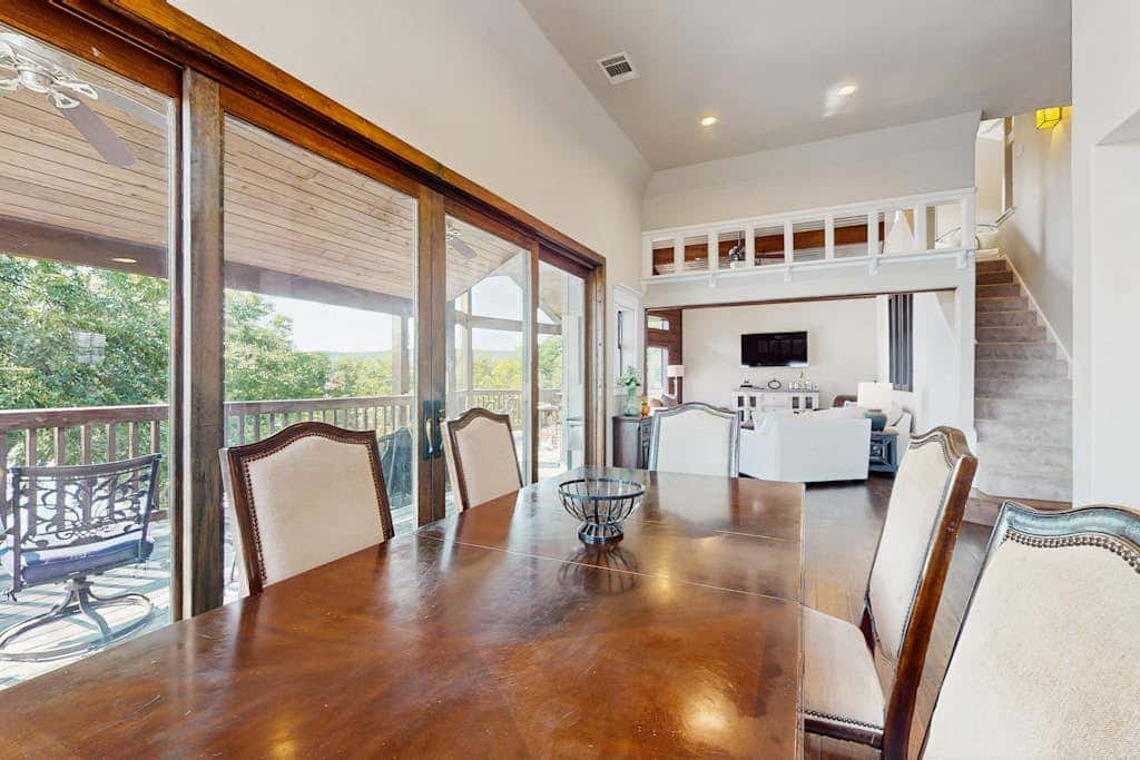 Opulent Waterfront 118B