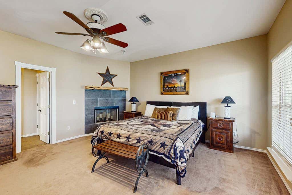 Lone Star Oasis