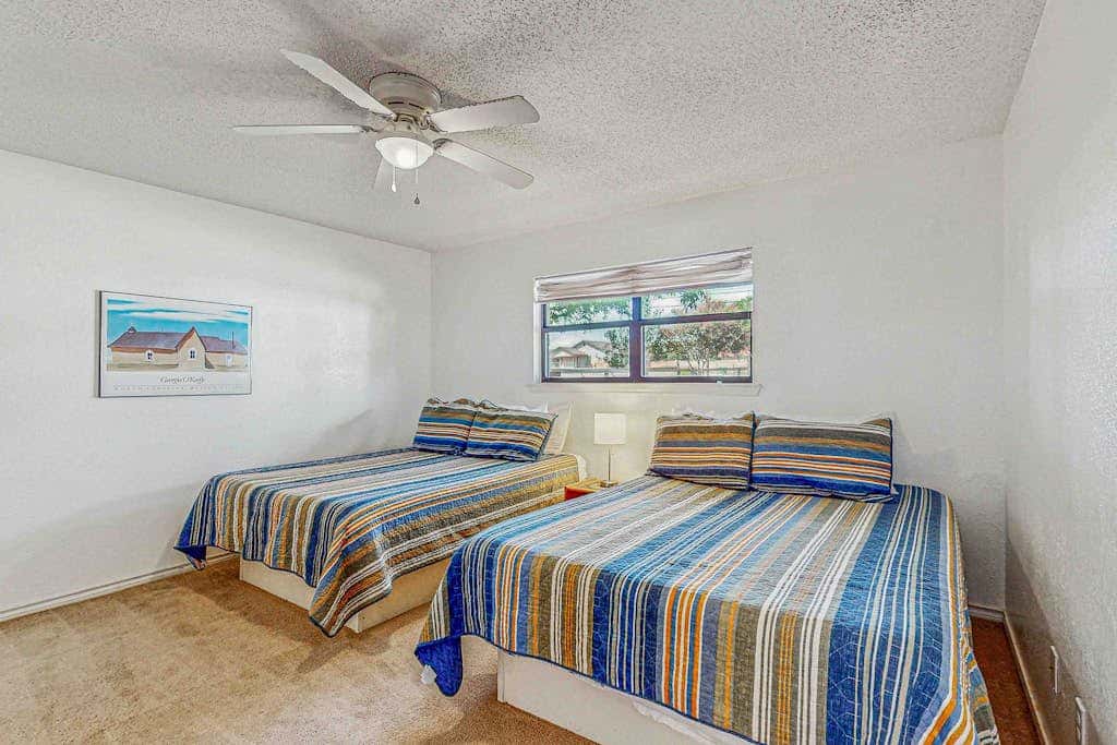 River Oaks R&R