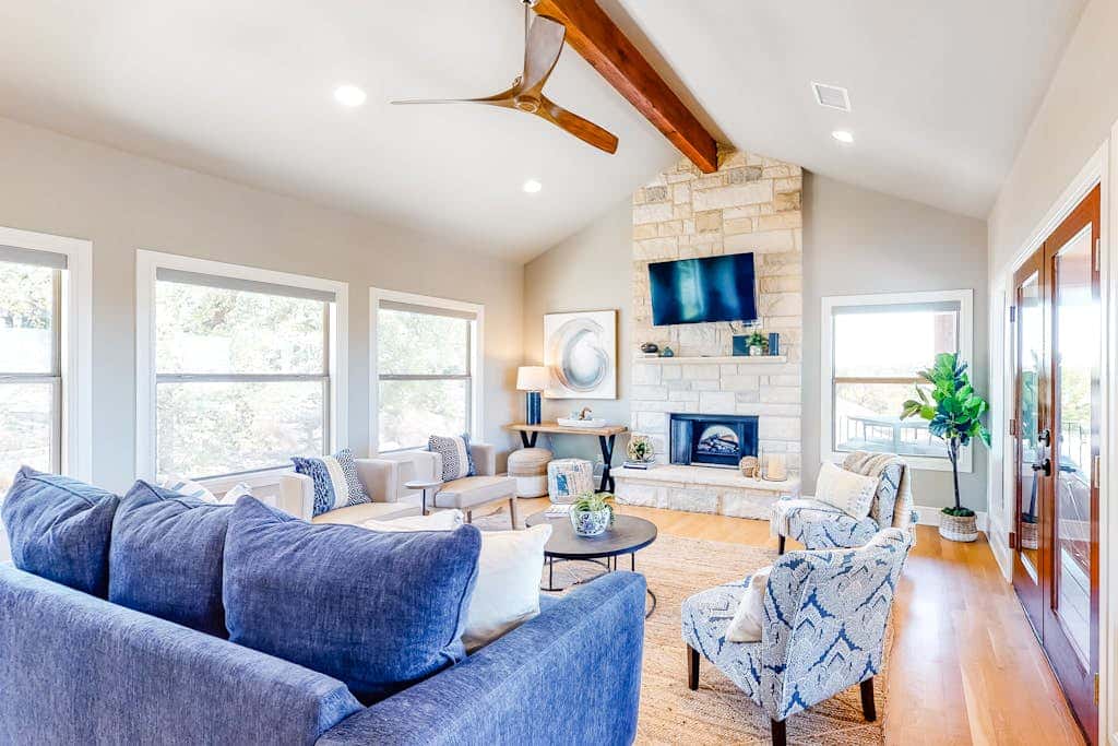 Lago Vista Retreat