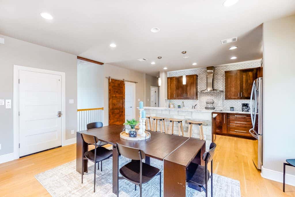 Lago Vista Retreat