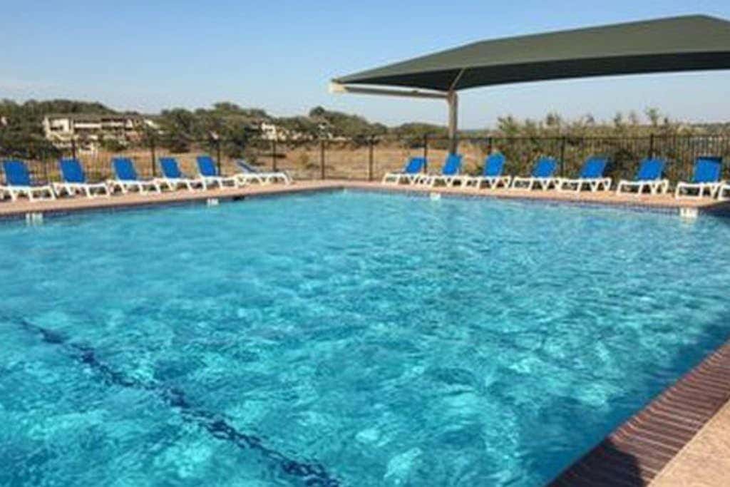 Lago Vista Retreat