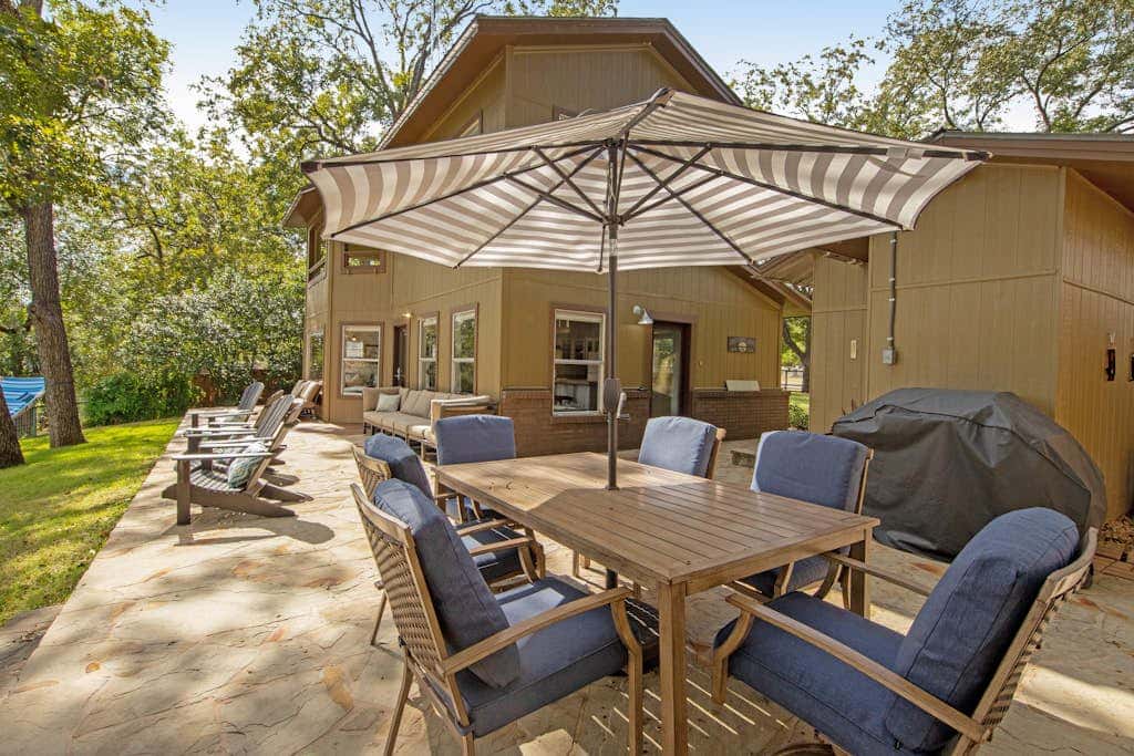 Green River Lodge - Lake LBJ