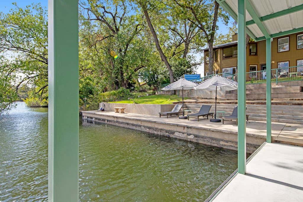 Green River Lodge - Lake LBJ
