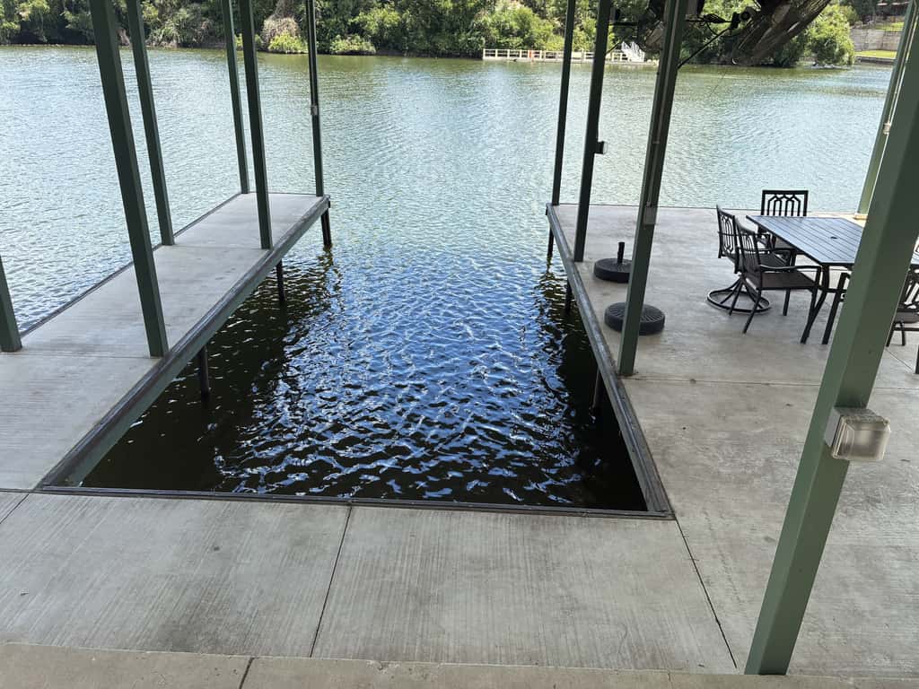 Green River Lodge - Lake LBJ