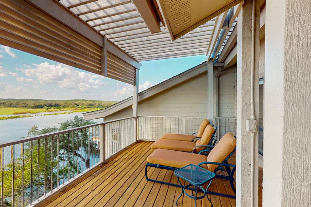 Refined panoramic paradise on Lake Travis with Kayaks and Tesla charger