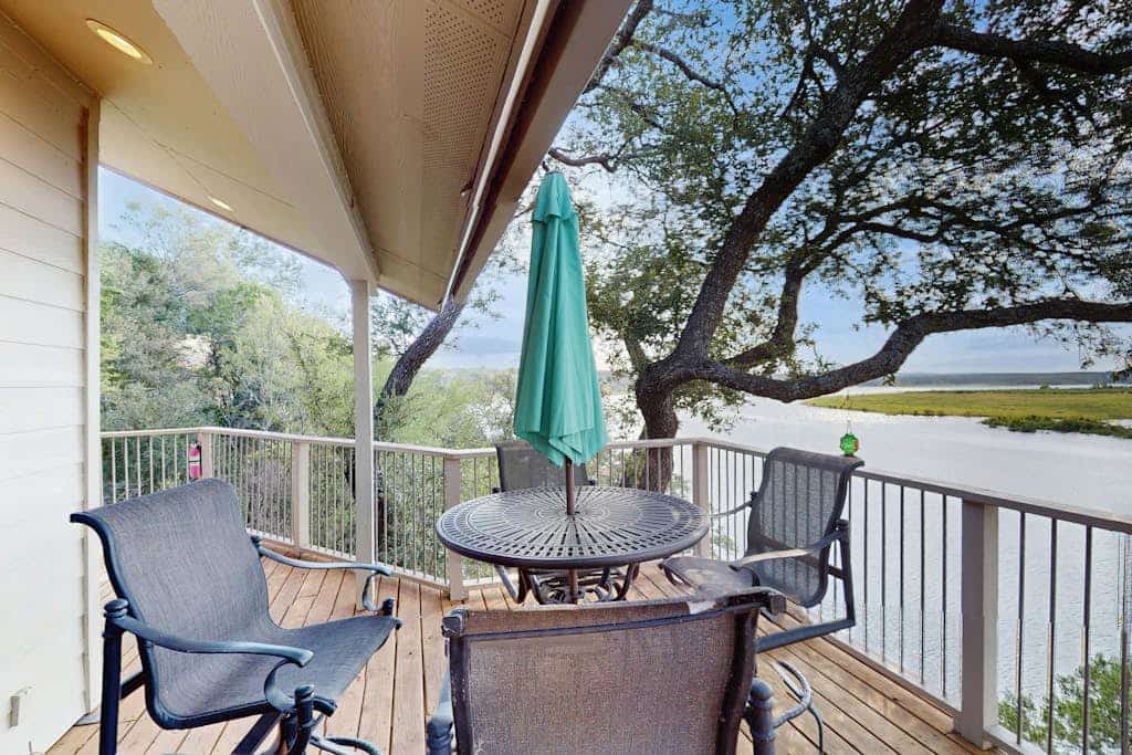 Refined panoramic paradise on Lake Travis with Kayaks and Tesla charger