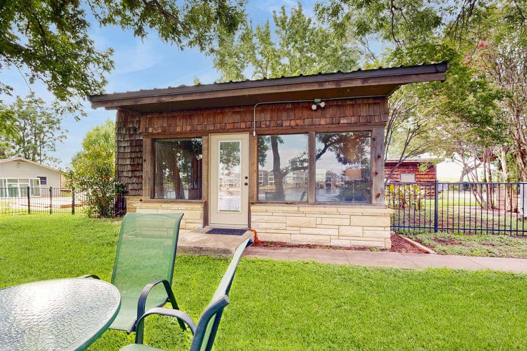 Little House on LBJ